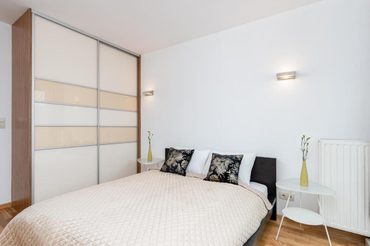 Modern Apartments With Free Parking Spot Krakow Luaran gambar